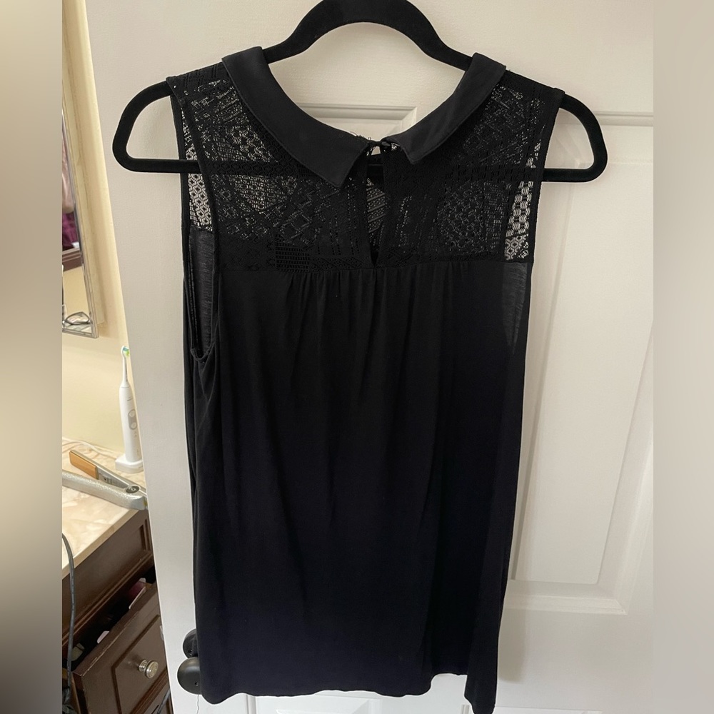Collared high neck tank